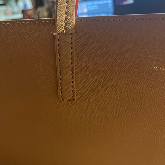 Kate Spade Beige Tote with Red Interior - Picture 9 of 9